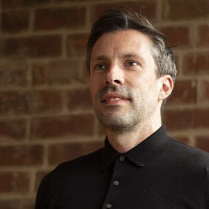 photo of Simon Delaney